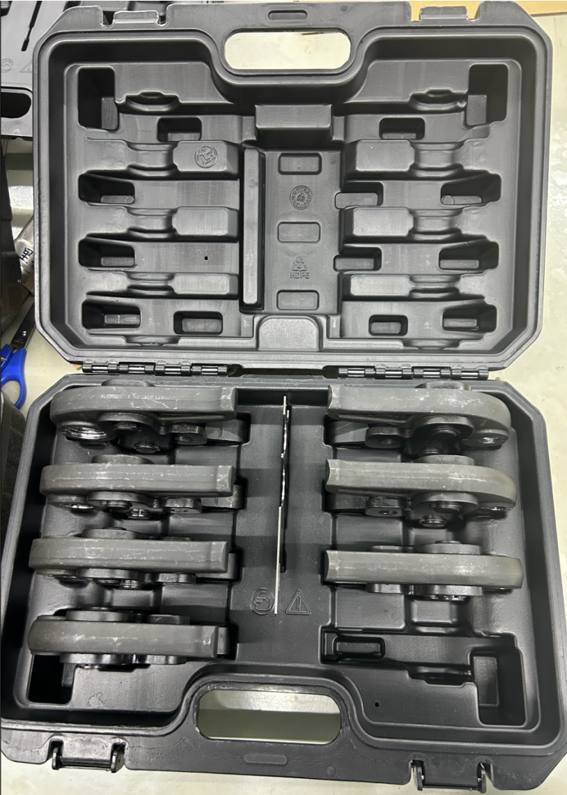 CMP-122-CONGO IRON FORCE PRESS JAWS